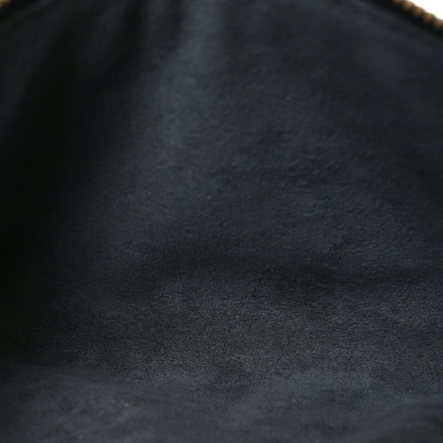 Epi Pochette Accessories 21 Black
