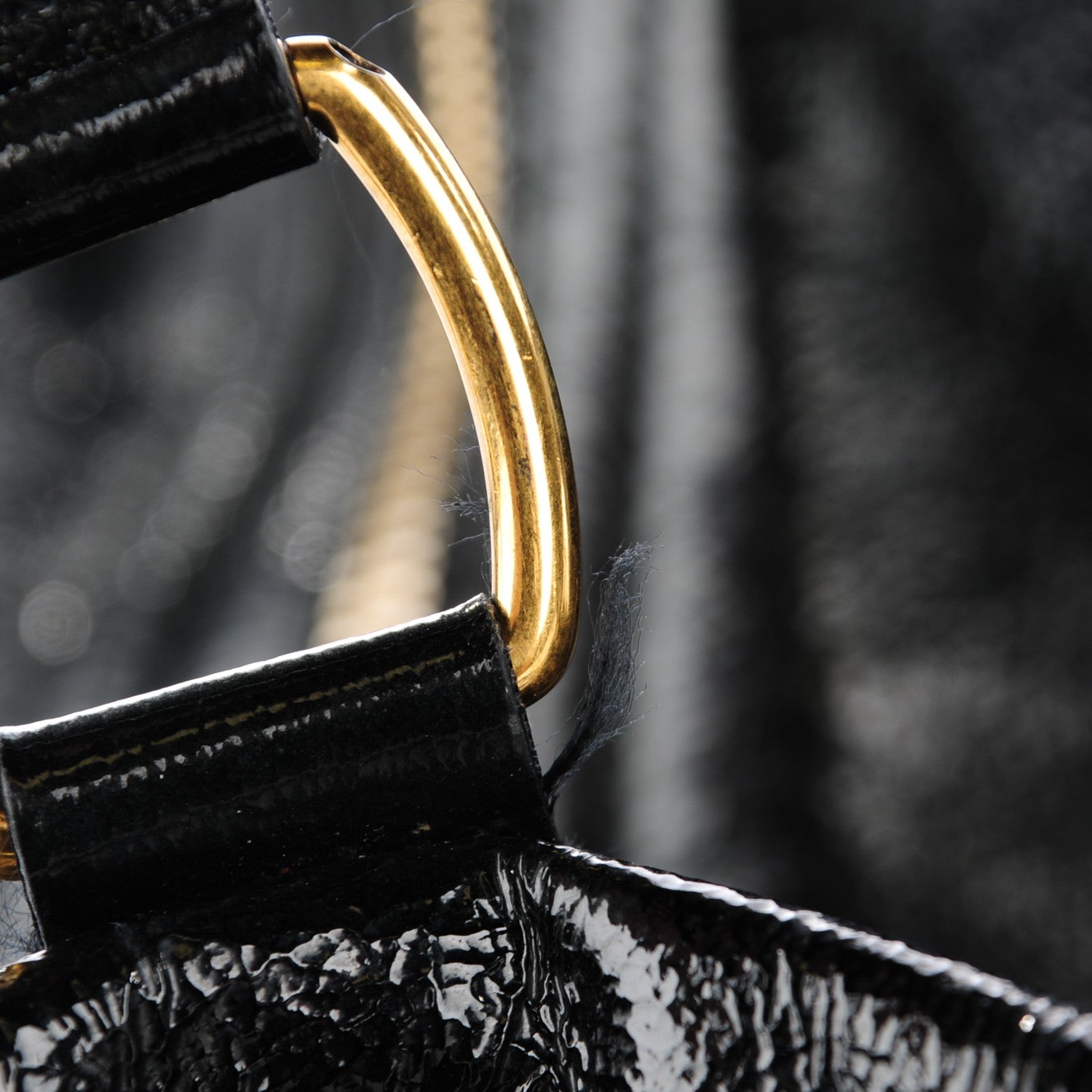Saint Laurent Patent Medium Downtown Black 8 of 15
