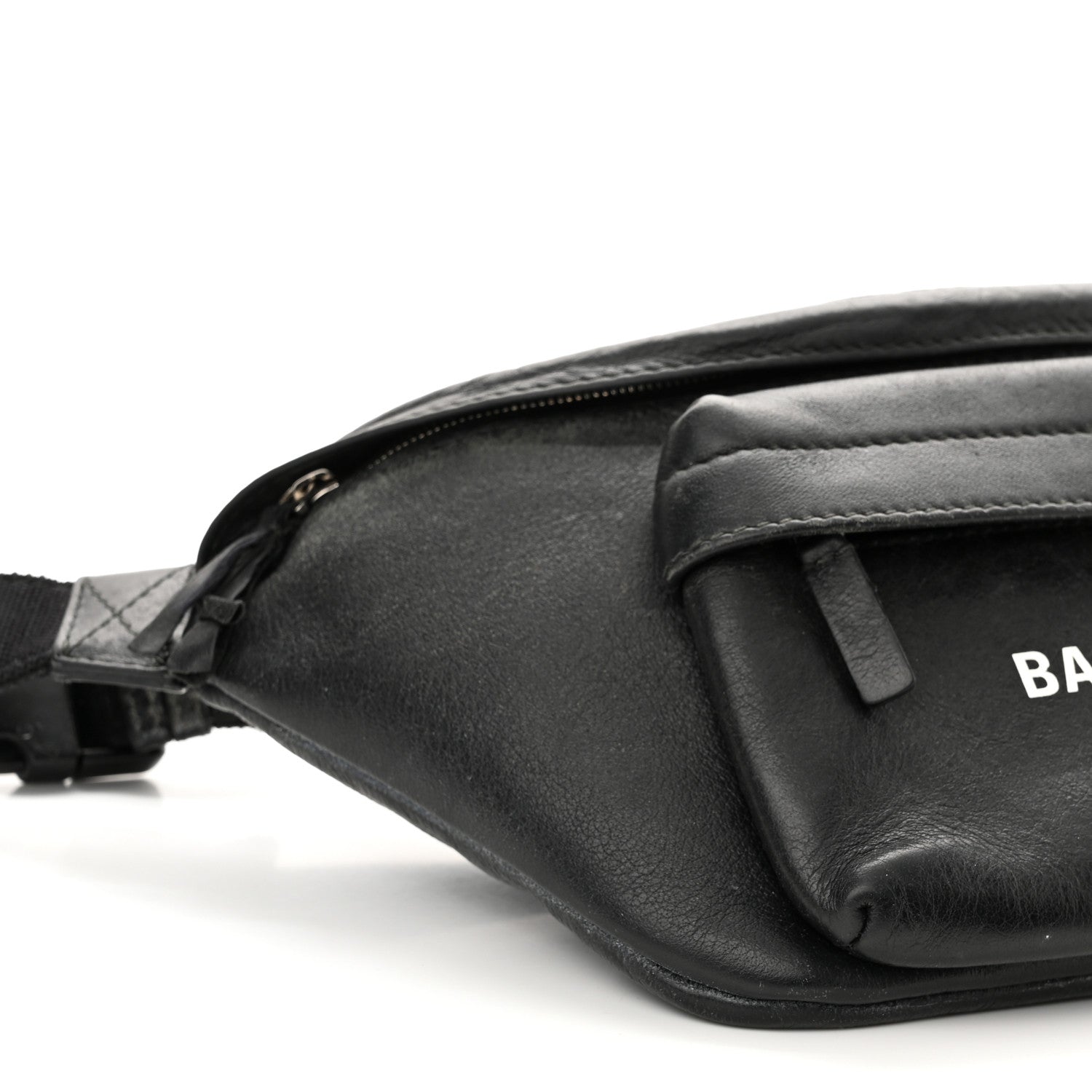Balenciaga Smooth Calfskin Logo Large Everyday Beltpack Black White 8 of 15