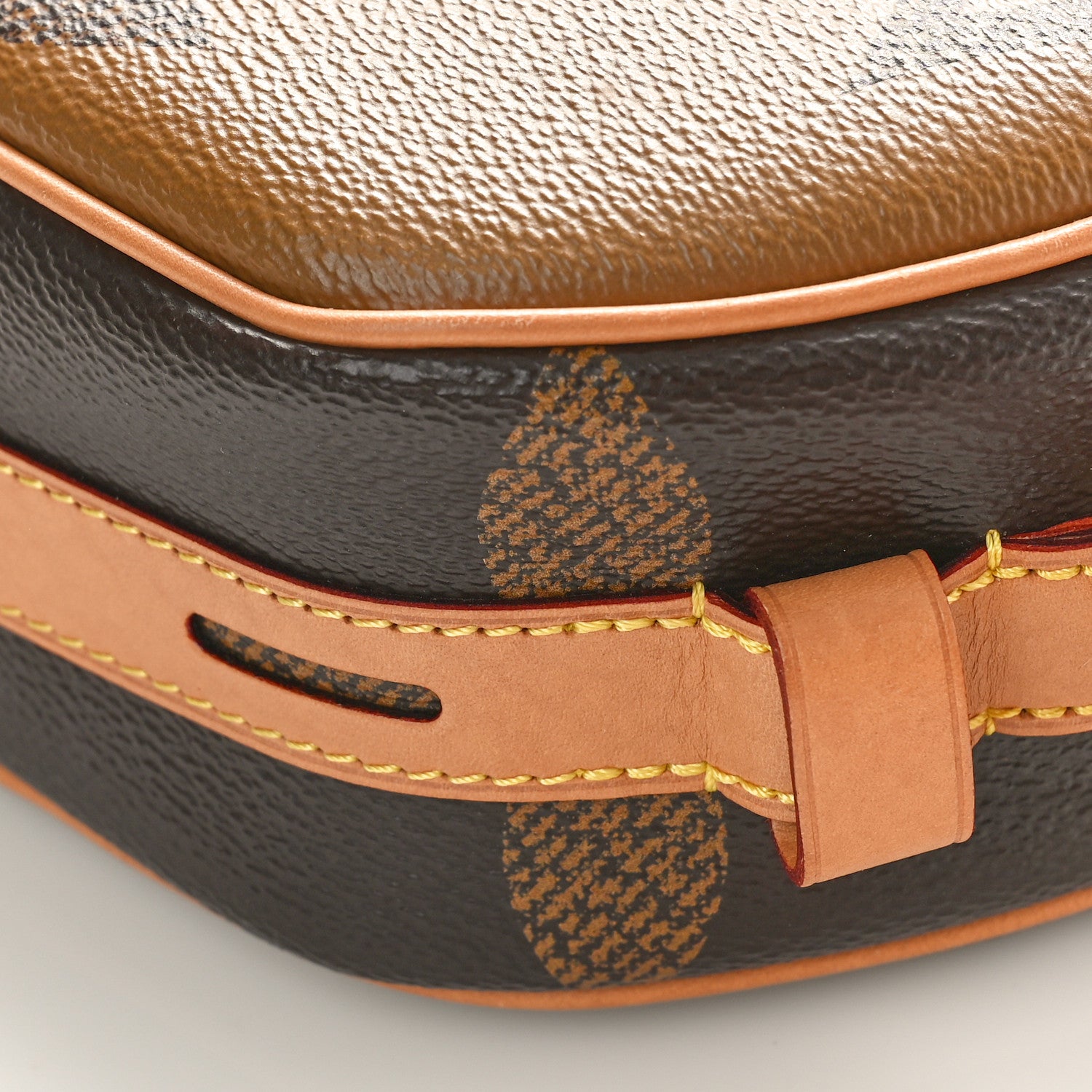 Louis Vuitton Reverse Monogram Giant Boite Chapeau Souple 10 of 10