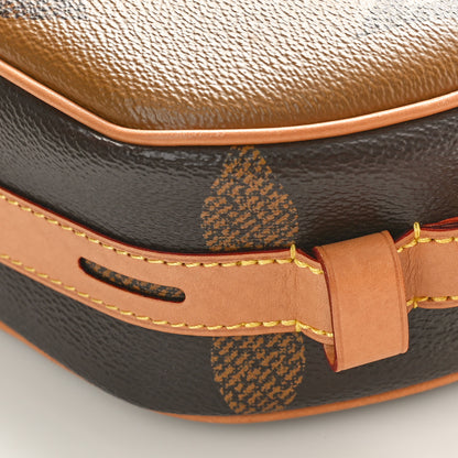 Louis Vuitton Reverse Monogram Giant Boite Chapeau Souple 10 of 10