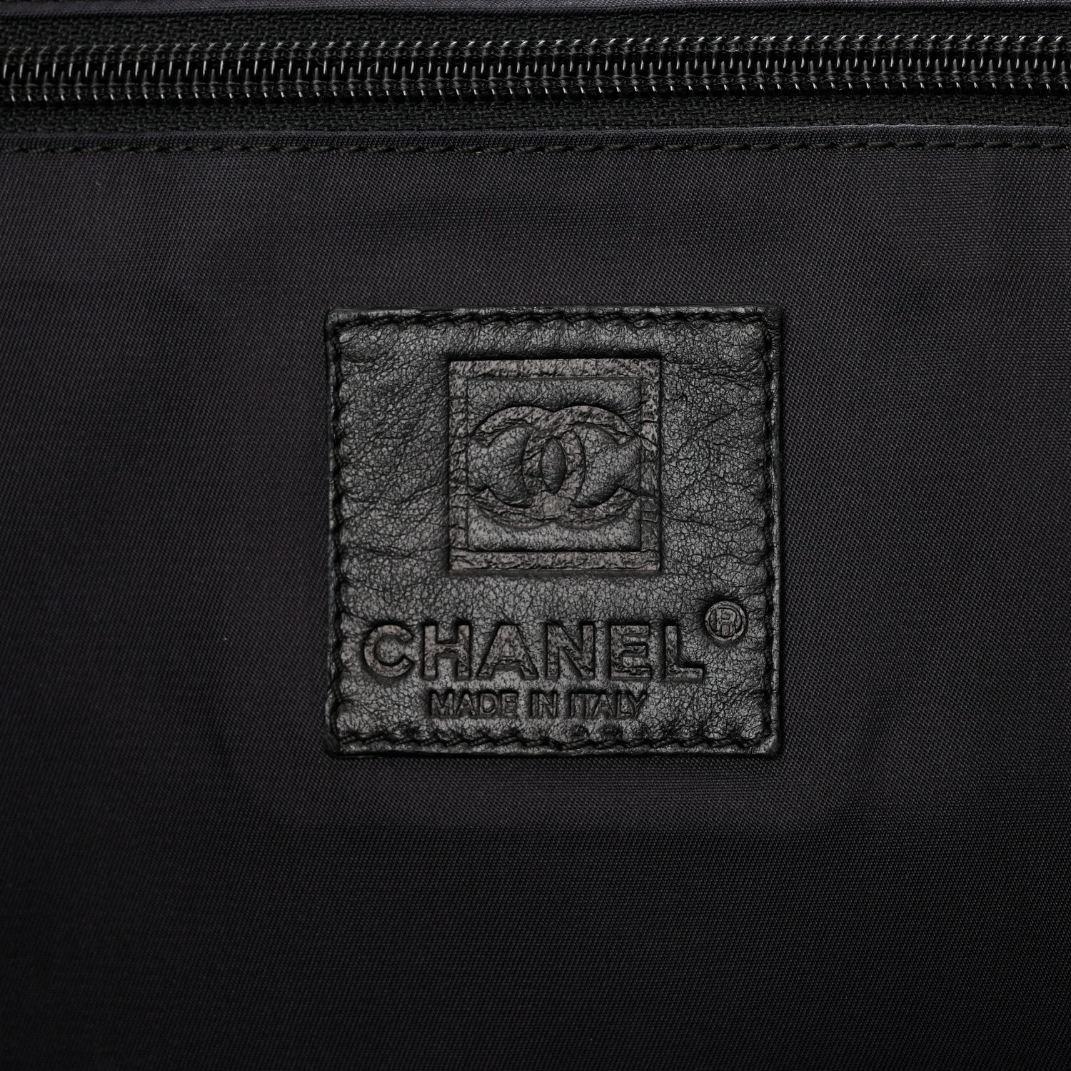 Chanel Canvas Vinyl Perforated CC Tote White Black Dark Navy 6 of 11