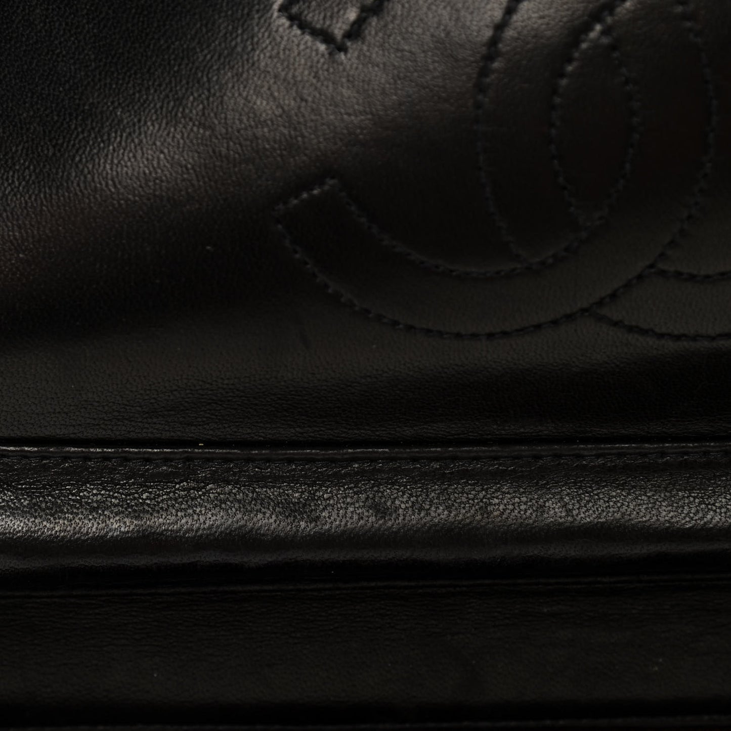 Lambskin Quilted Medium Single Flap Black
