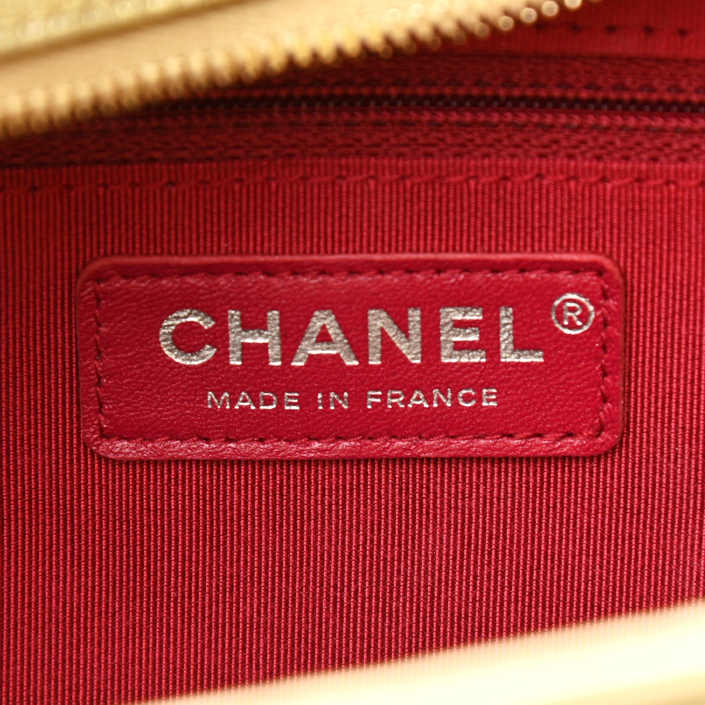Metallic Aged Calfskin Quilted Medium Gabrielle Gold