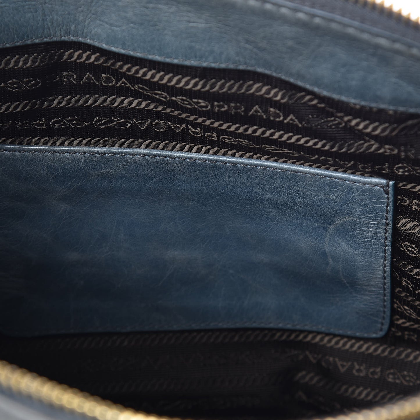 Vitello Shine Shopping Satchel Avio