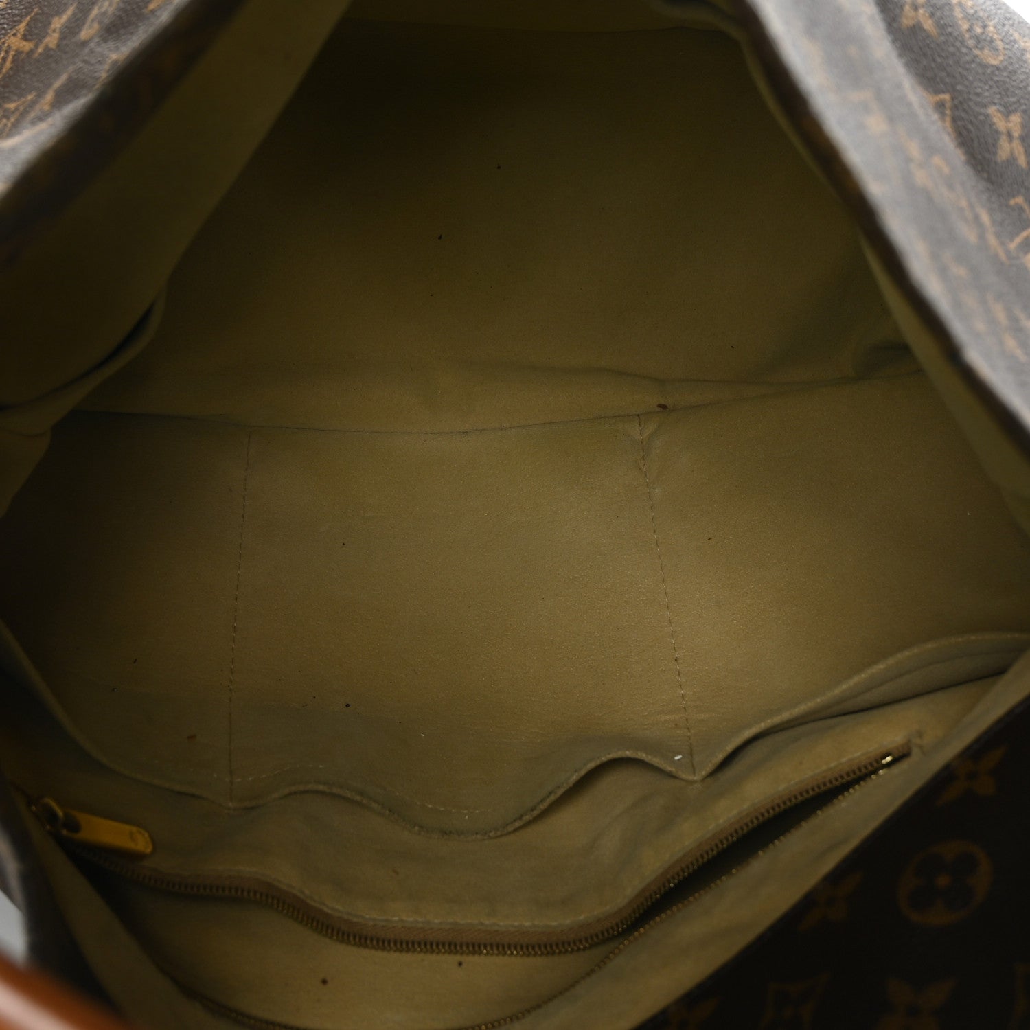 Louis Vuitton Monogram Artsy MM 5 of 10