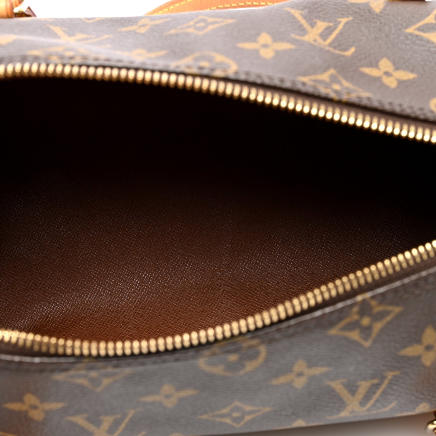 Monogram Papillon 26