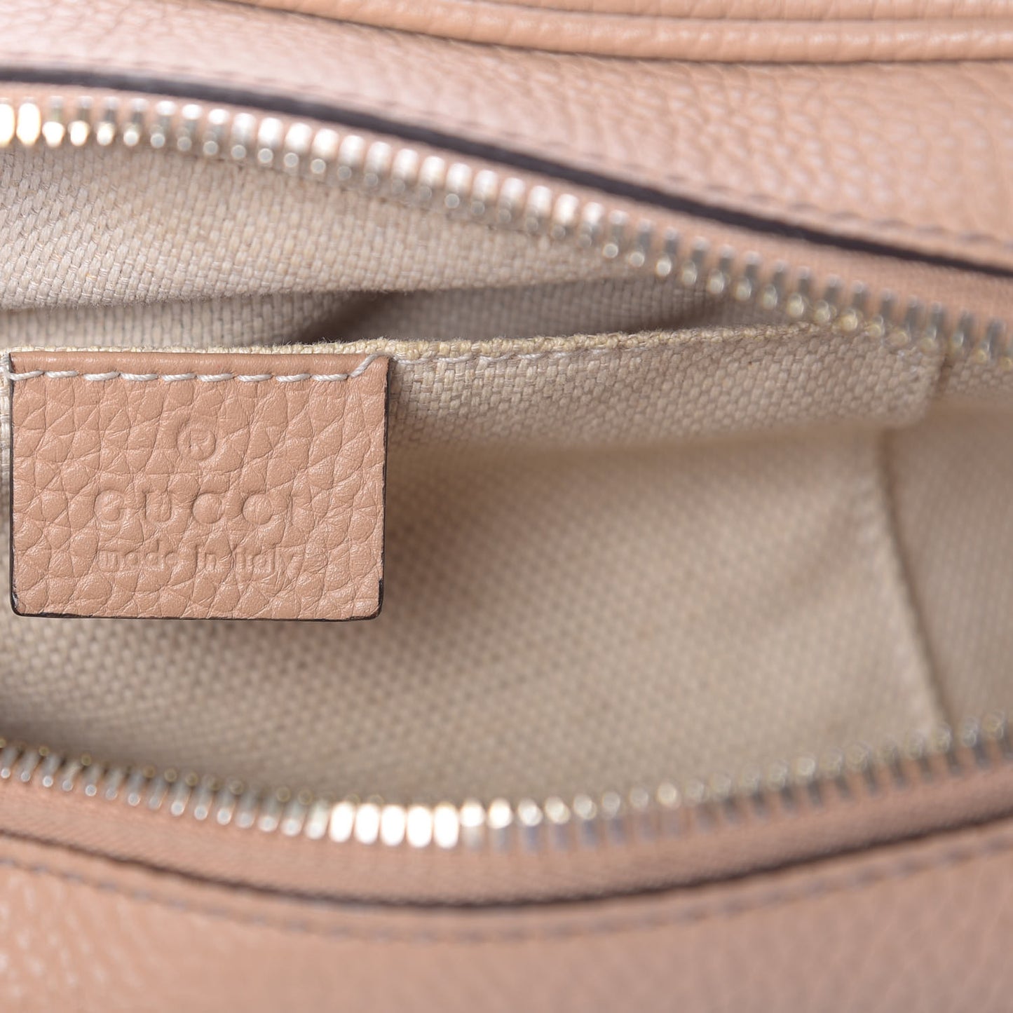 Pebbled Calfskin Small Soho Disco Bag Camelia