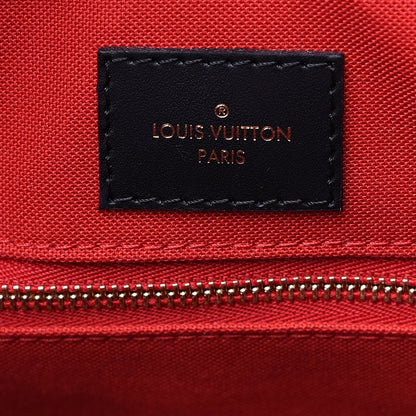 Louis Vuitton Reverse Monogram Giant Onthego MM 5 of 9