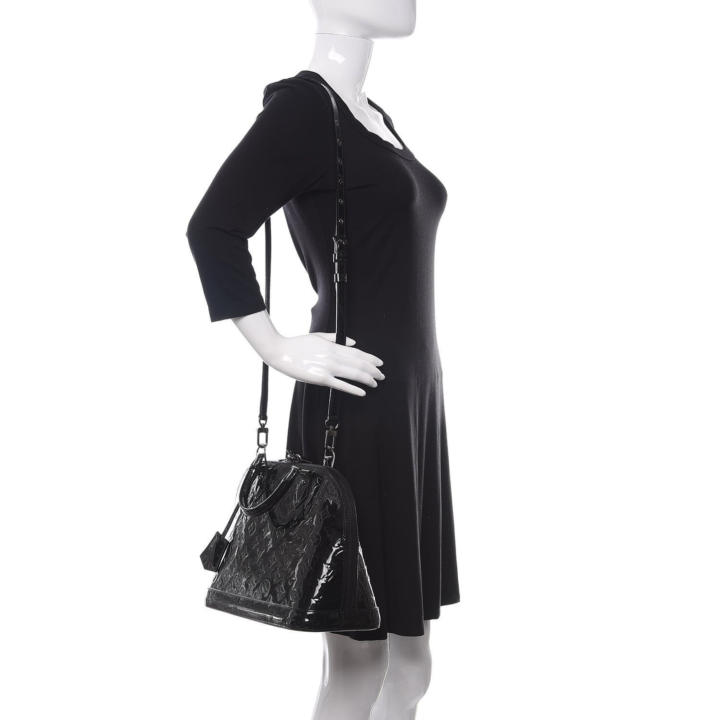 Vernis Alma PM Noir Magnetique