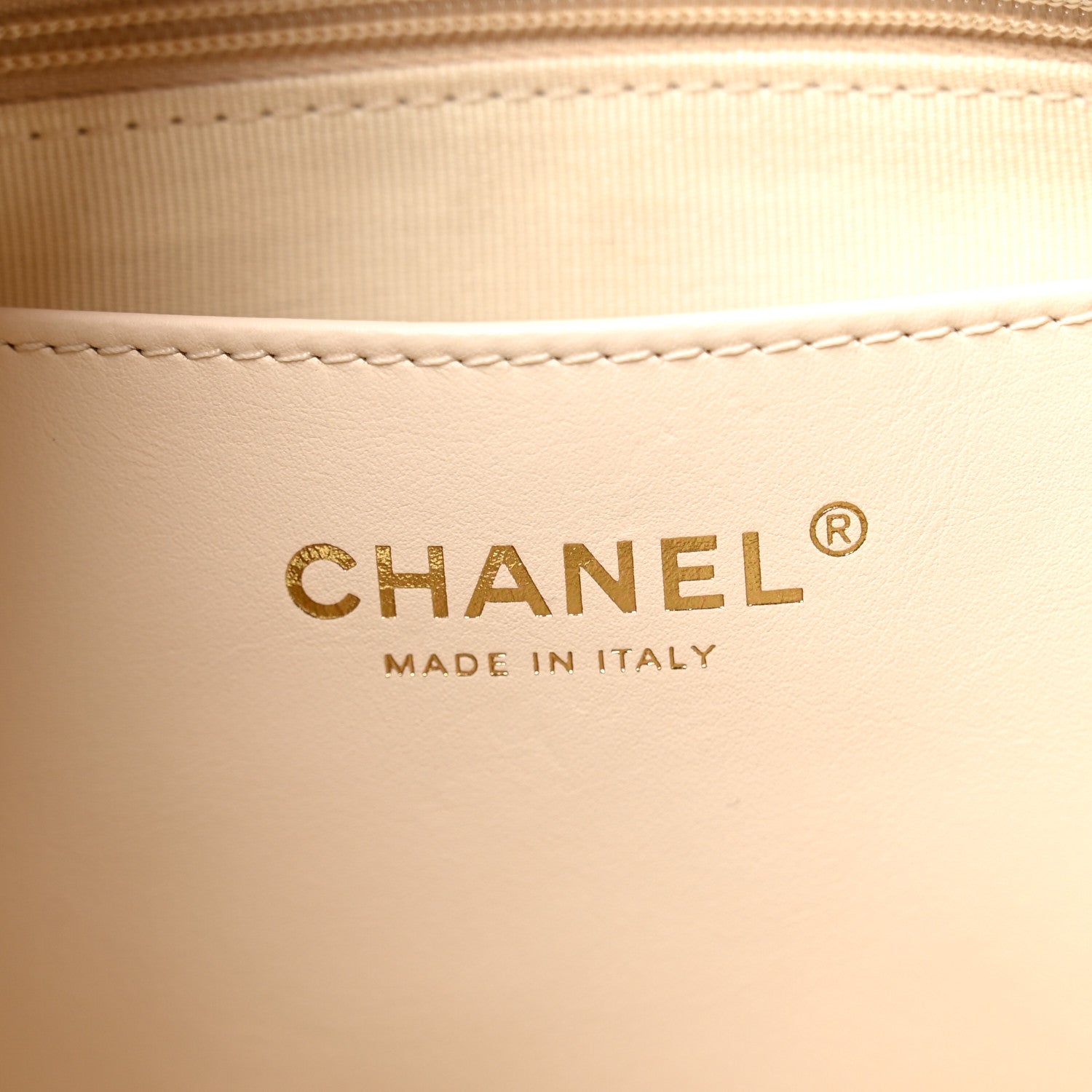 Chanel Shiny Lambskin Quilted Trendy Pockets Hobo White 6 of 11