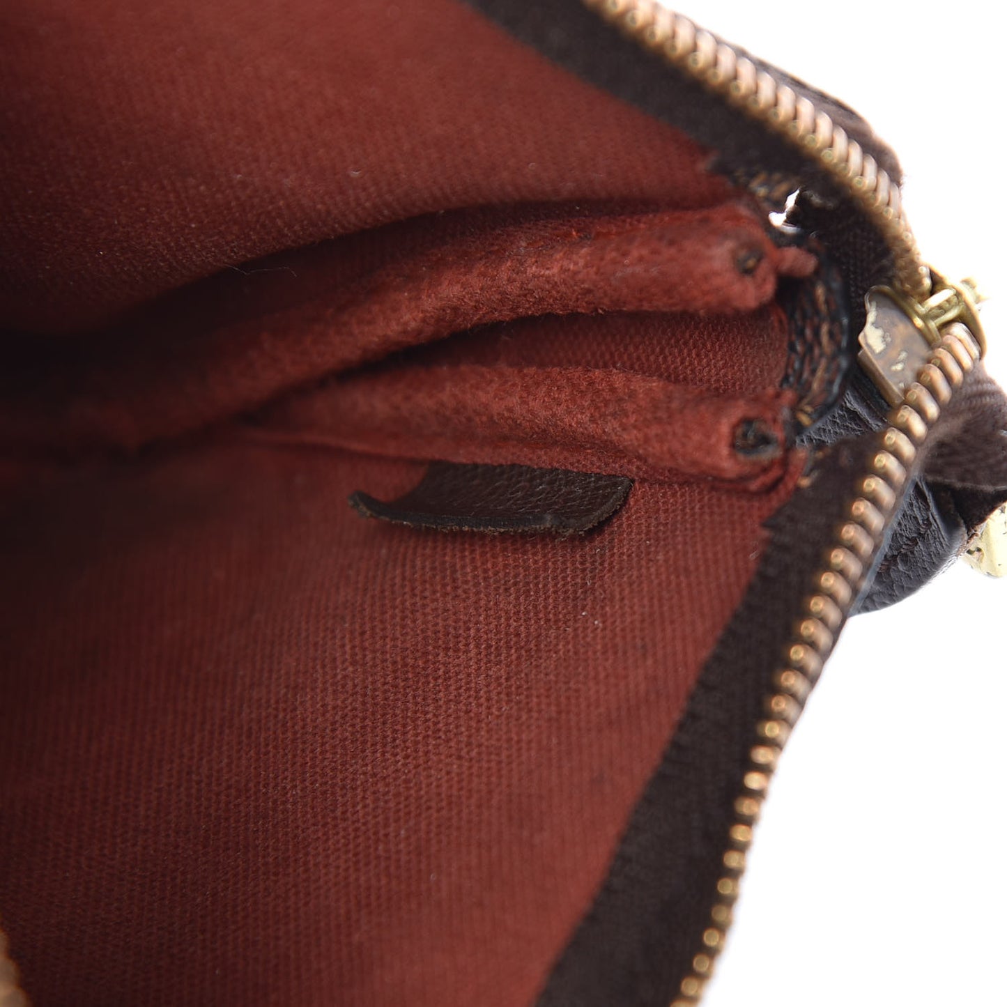 Damier Ebene Bucket Pochette Accessories