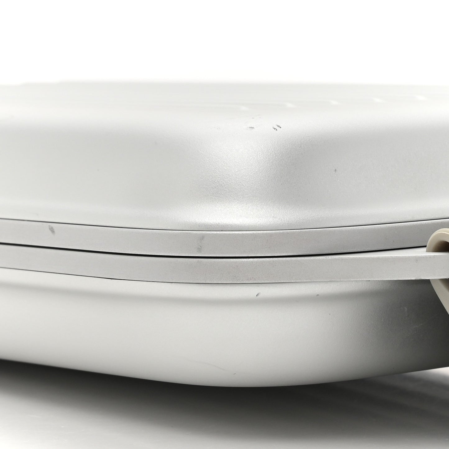 Aluminum Personal Sling Clutch Silver