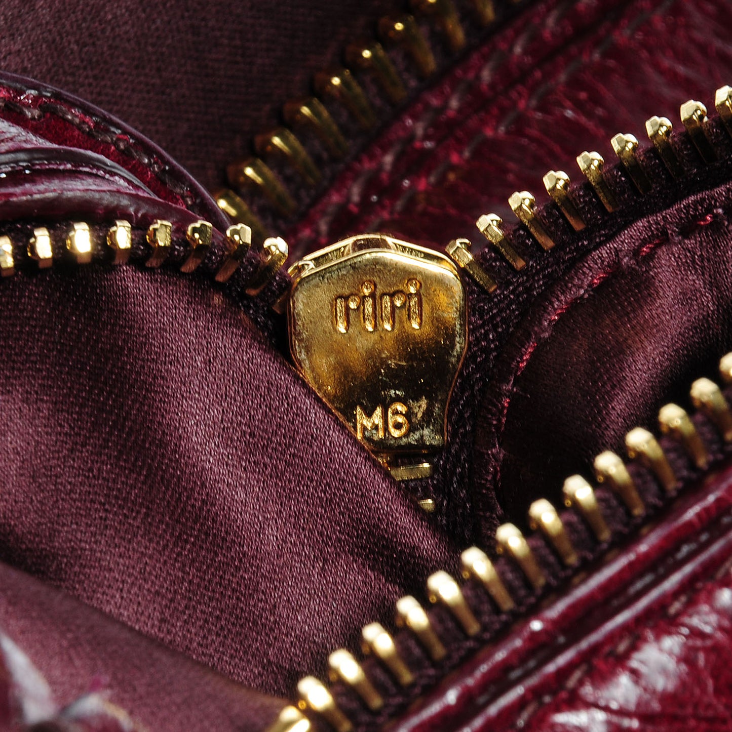Vitello Shine Double Zip Tote Amaranth