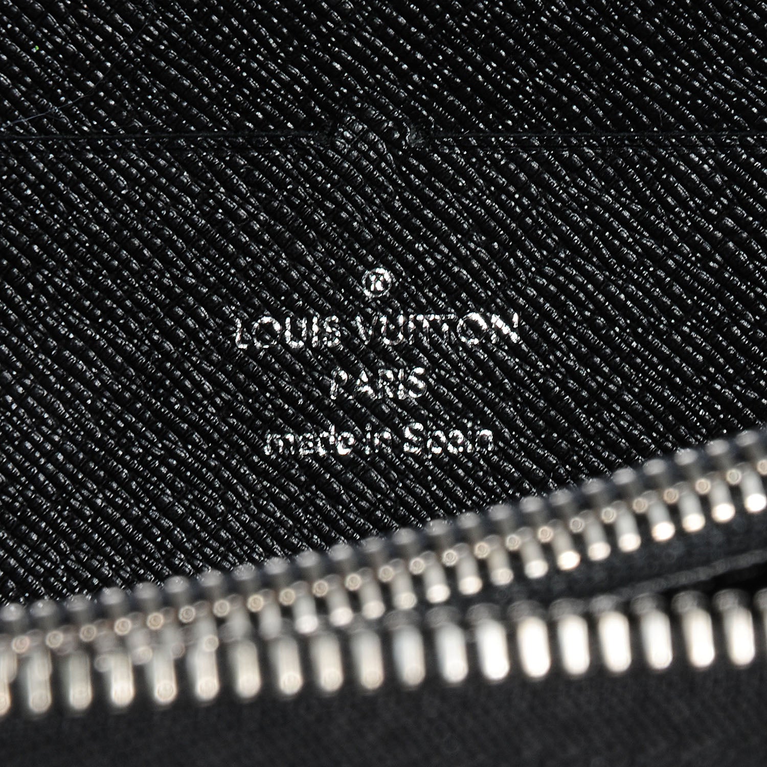 Louis Vuitton Epi Leather Zippy Wallet Black 6 of 7