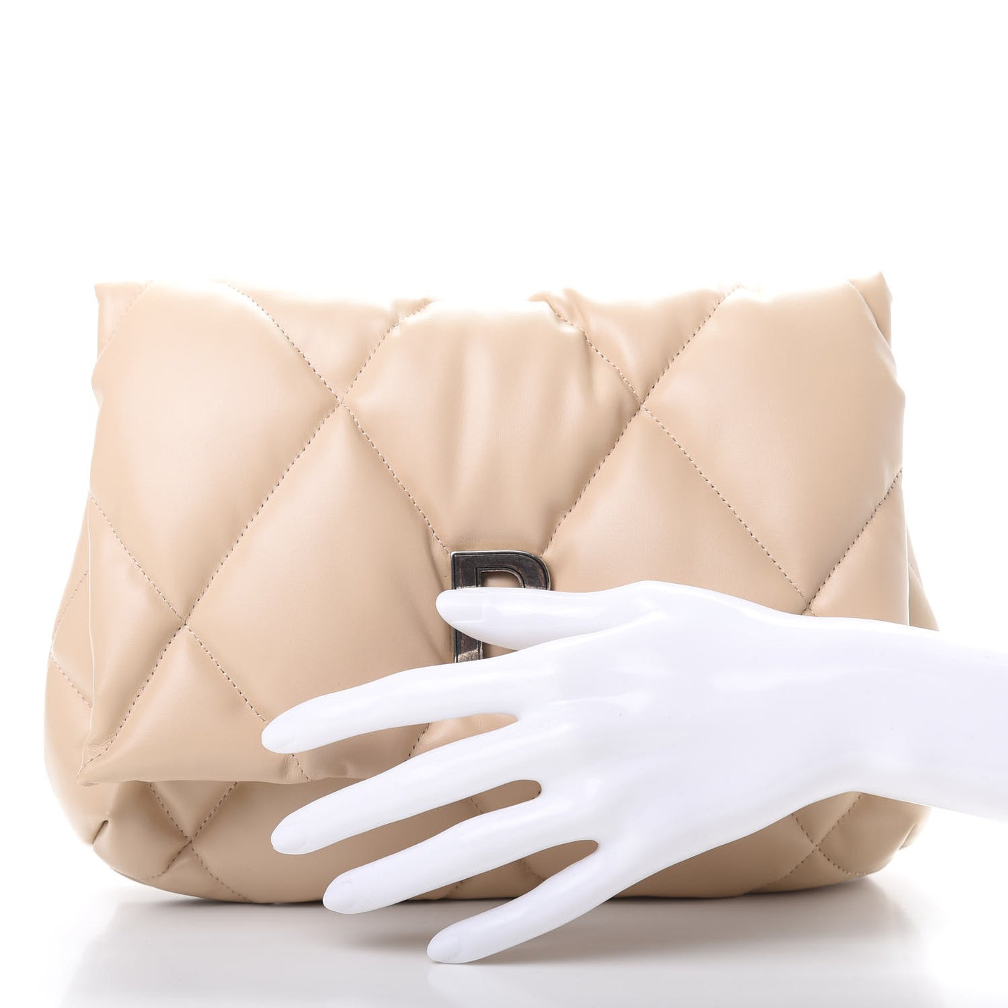 Nappa Calfskin Quilted Touch B Puffy Clutch Light Beige
