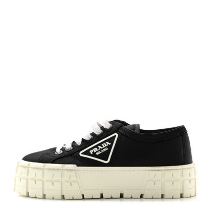 Prada Re-Nylon Gabardine Triangle Logo Double Wheel 50mm Sneakers 37 Black 1 of 8