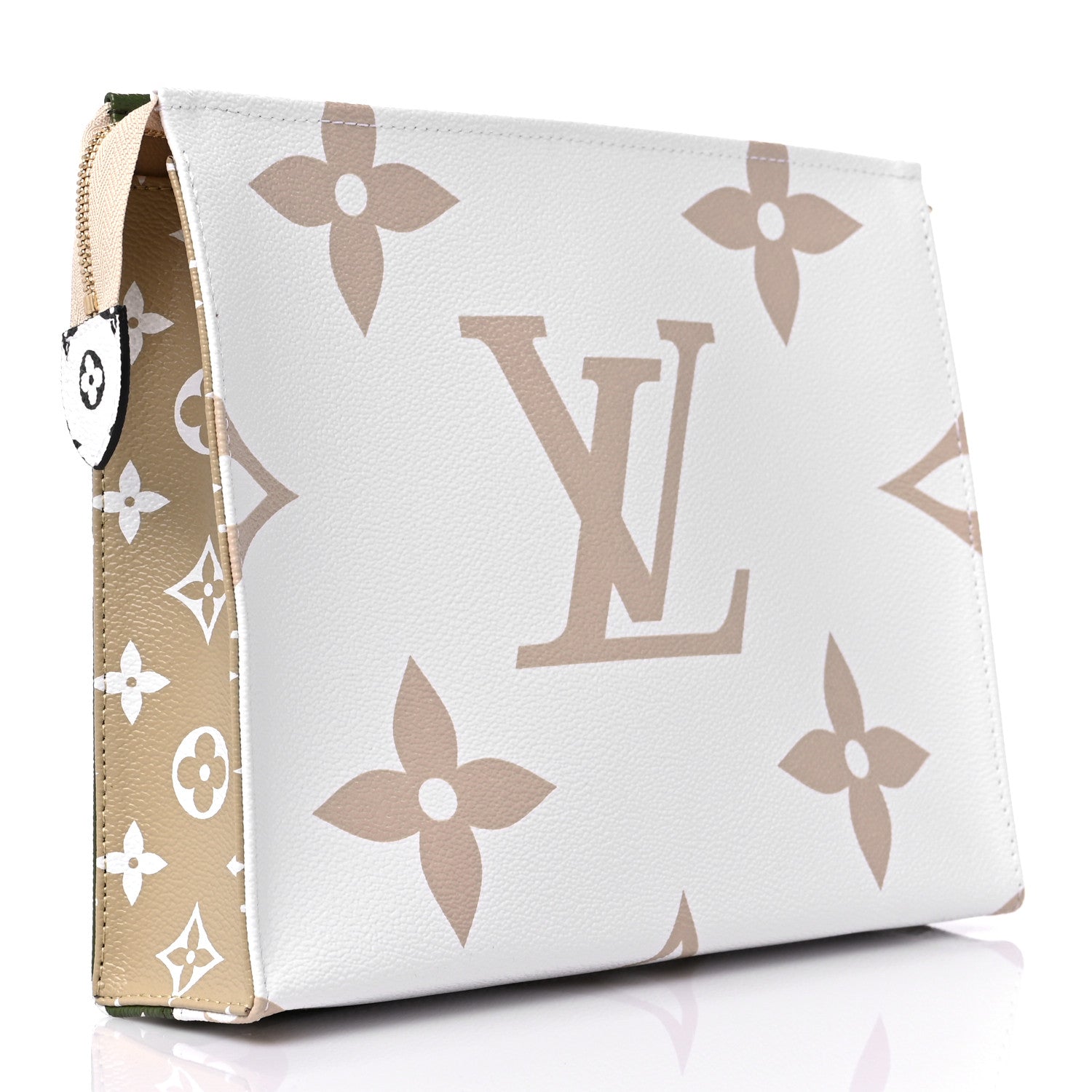 Louis Vuitton Monogram Giant Toiletry Pouch 26 Kaki 4 of 9