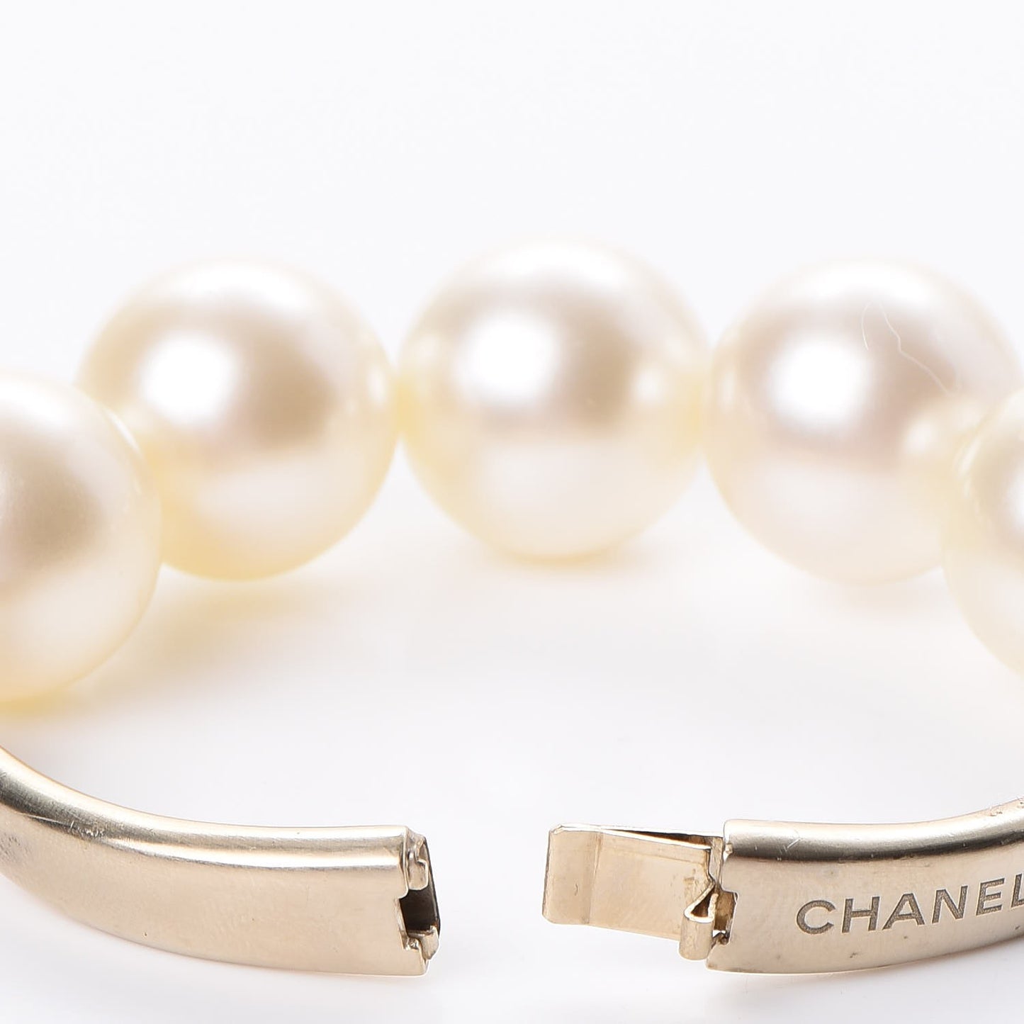 Pearl CC Bracelet Gold