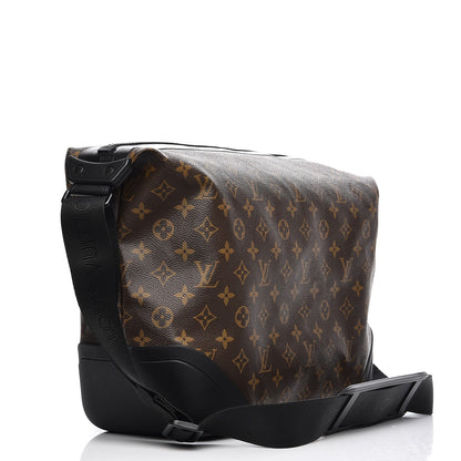 Louis Vuitton Monogram Messenger Voyage Waterproof 3 of 9