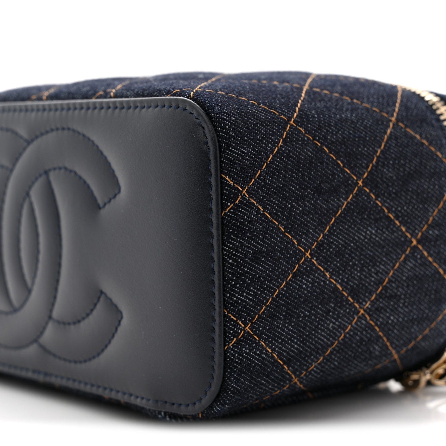 Chanel Denim Quilted Vanity Case With Chain Dark Blue 1863815