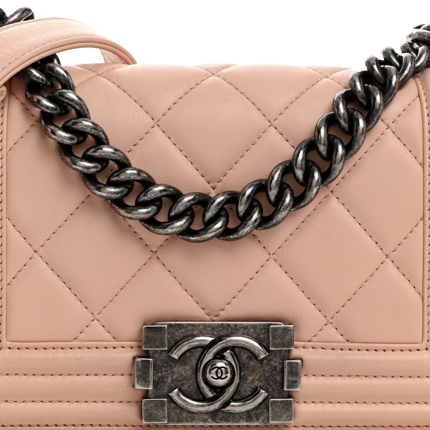 Lambskin Quilted Boy Flap Light Pink