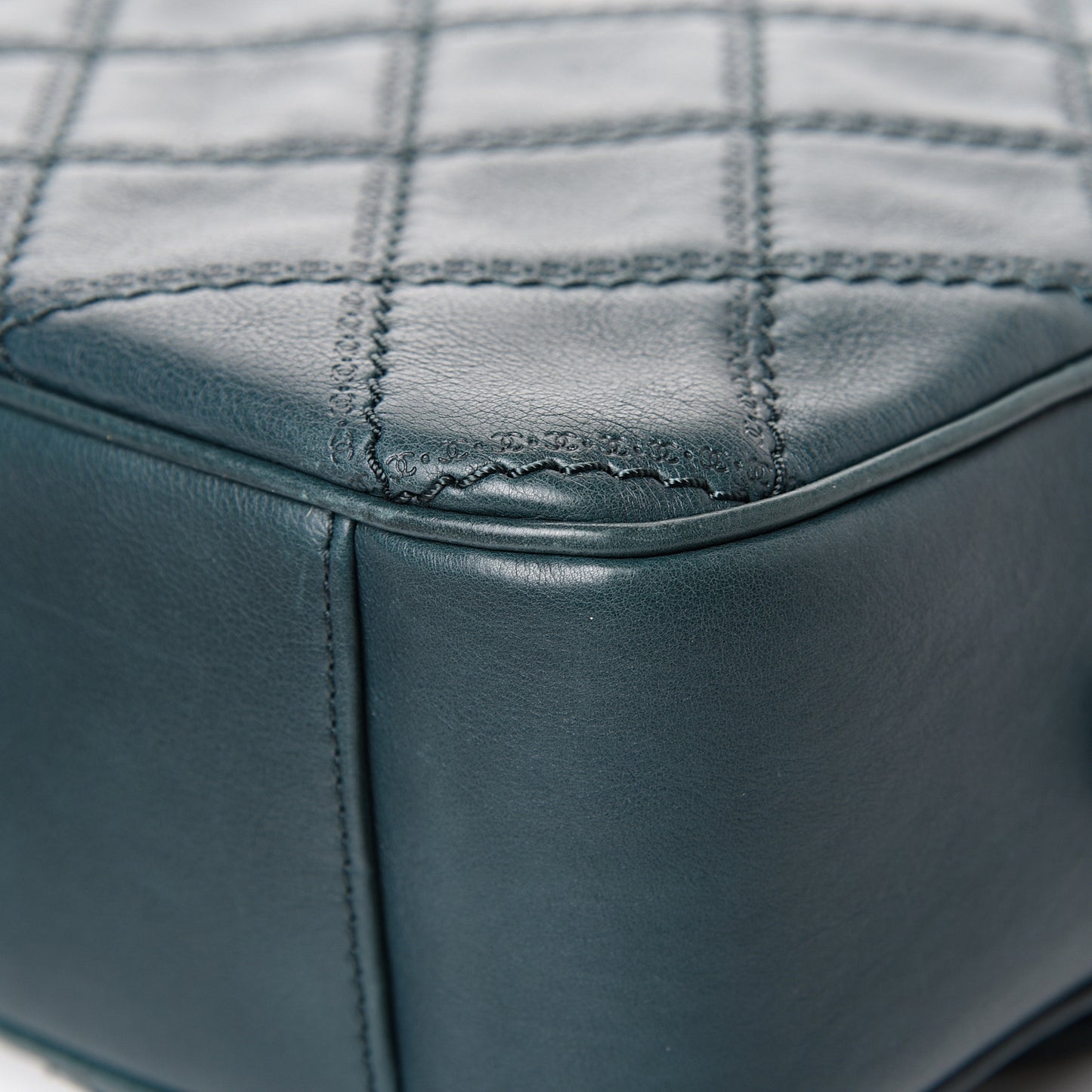 Calfskin Quilted Jumbo Coco Sporran Flap Dark Green