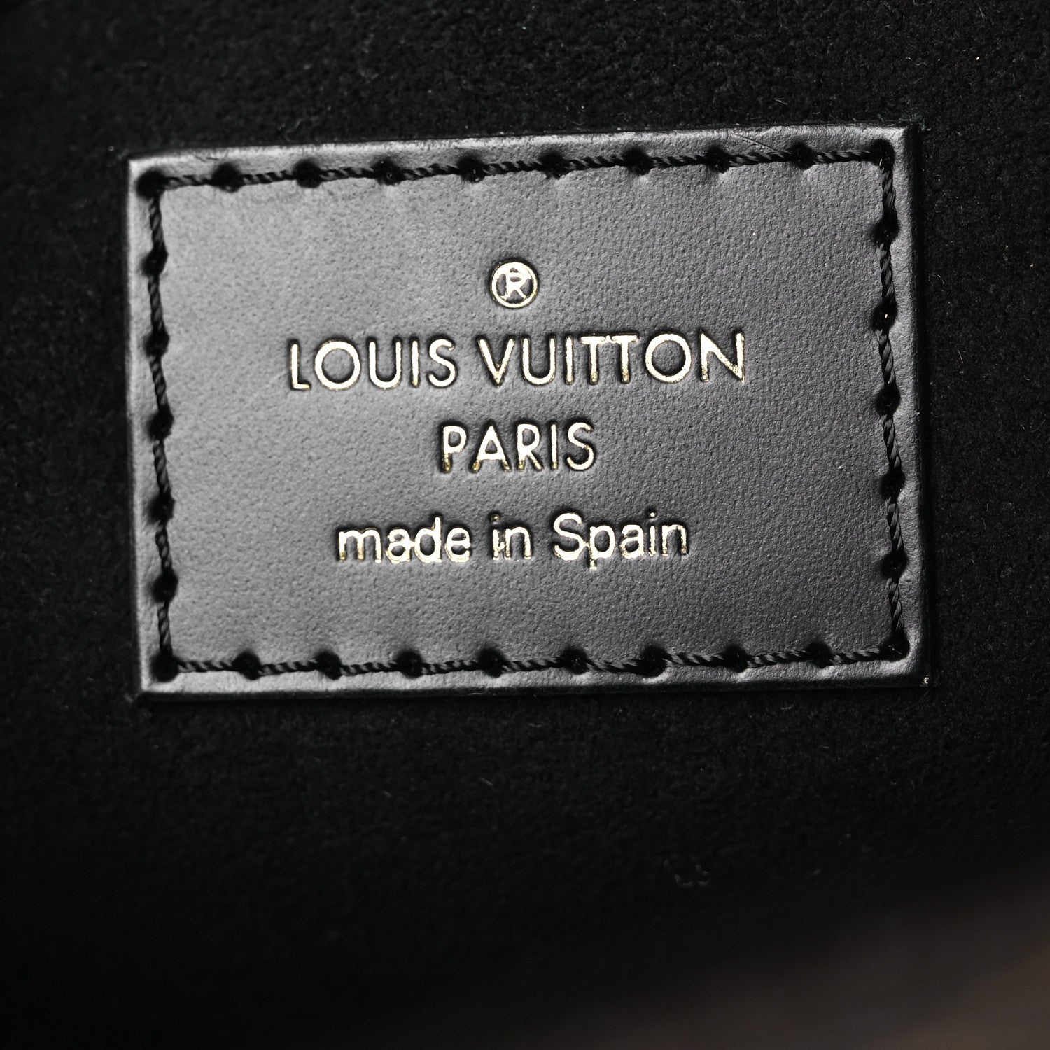 Louis Vuitton Epi Monogram Saint Michel Black 8 of 16