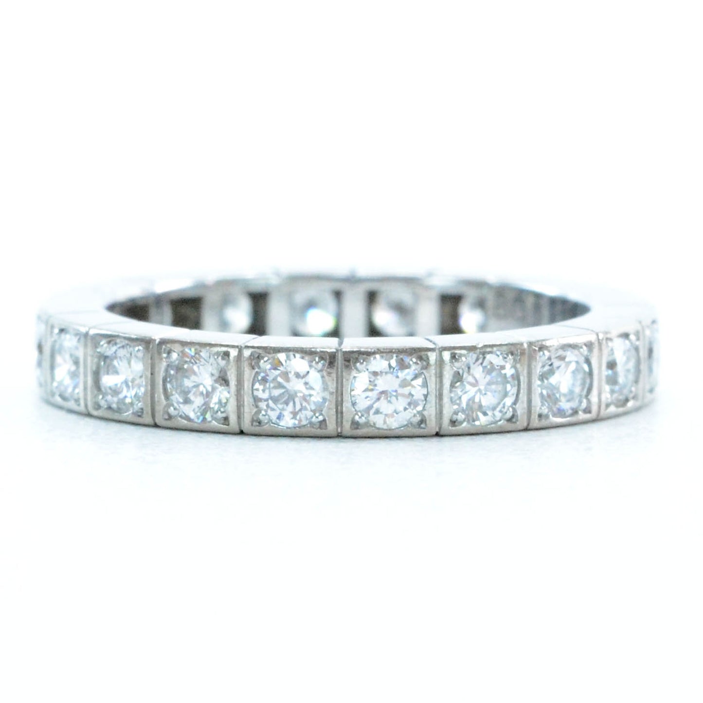 18k White Gold Diamond Lanieres Ring 50 5.5