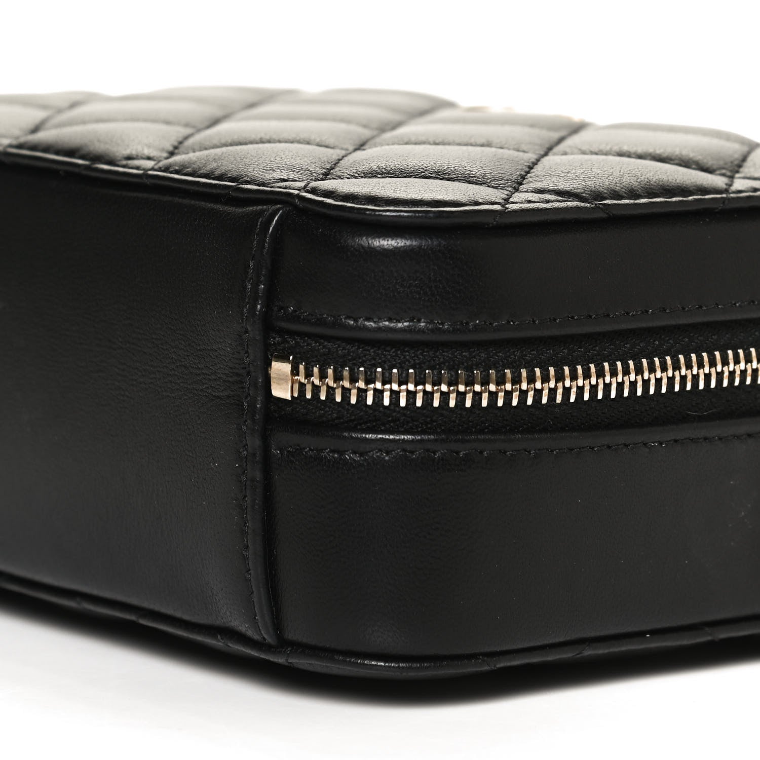 Chanel Lambskin Quilted CC Pearl Crush Camera Case Black 10 of 13