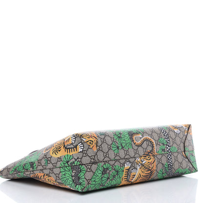 Gucci GG Supreme Monogram Bengal Medium Shopping Tote Beige Yard 4 of 14