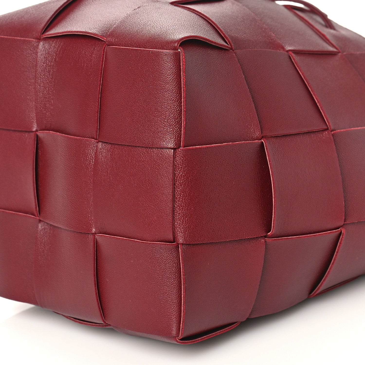 Bottega Veneta Nappa Maxi Intrecciato Small Cassette Bucket Bag Bordeaux 8 of 8