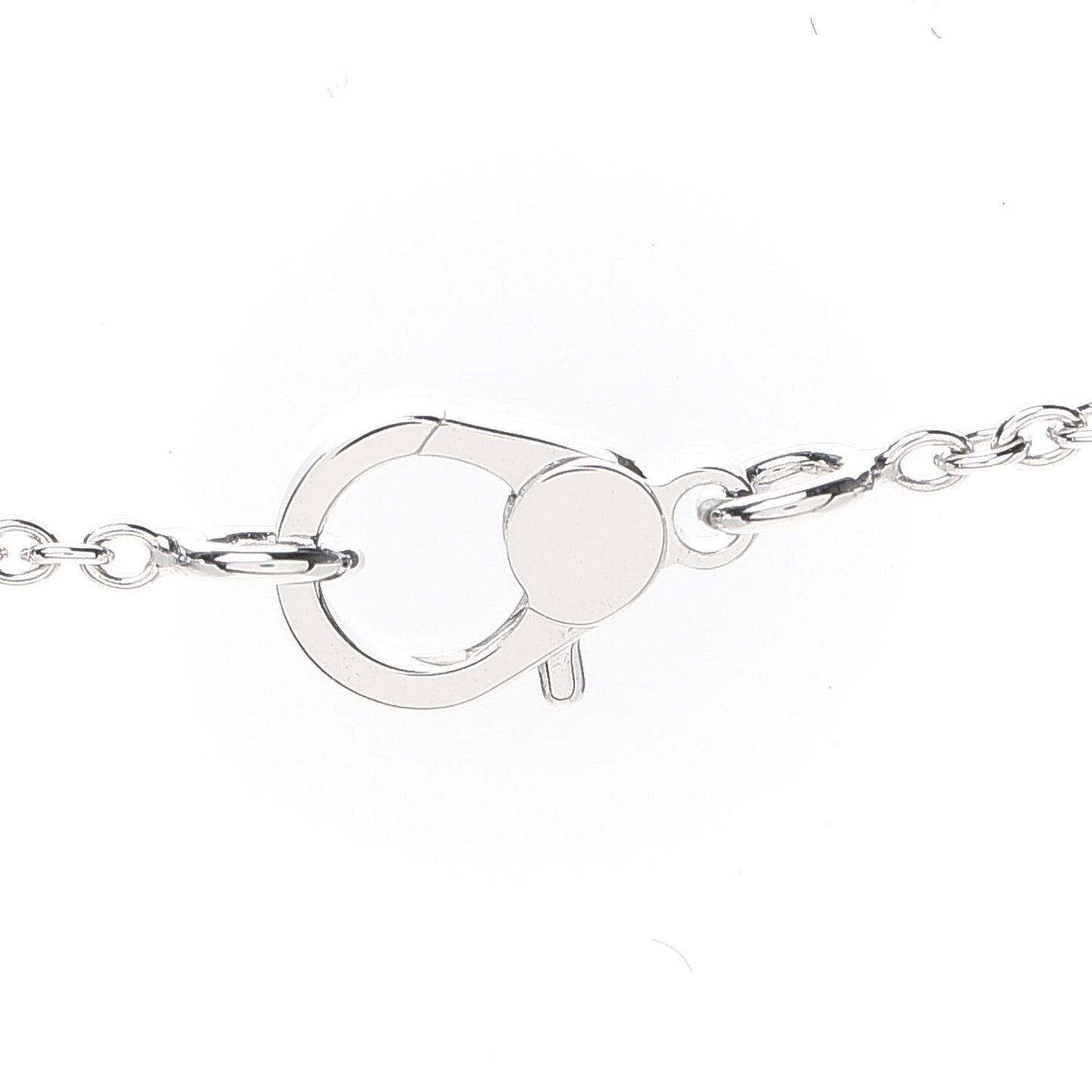 18K White Gold Diamond Finesse Pendant Necklace