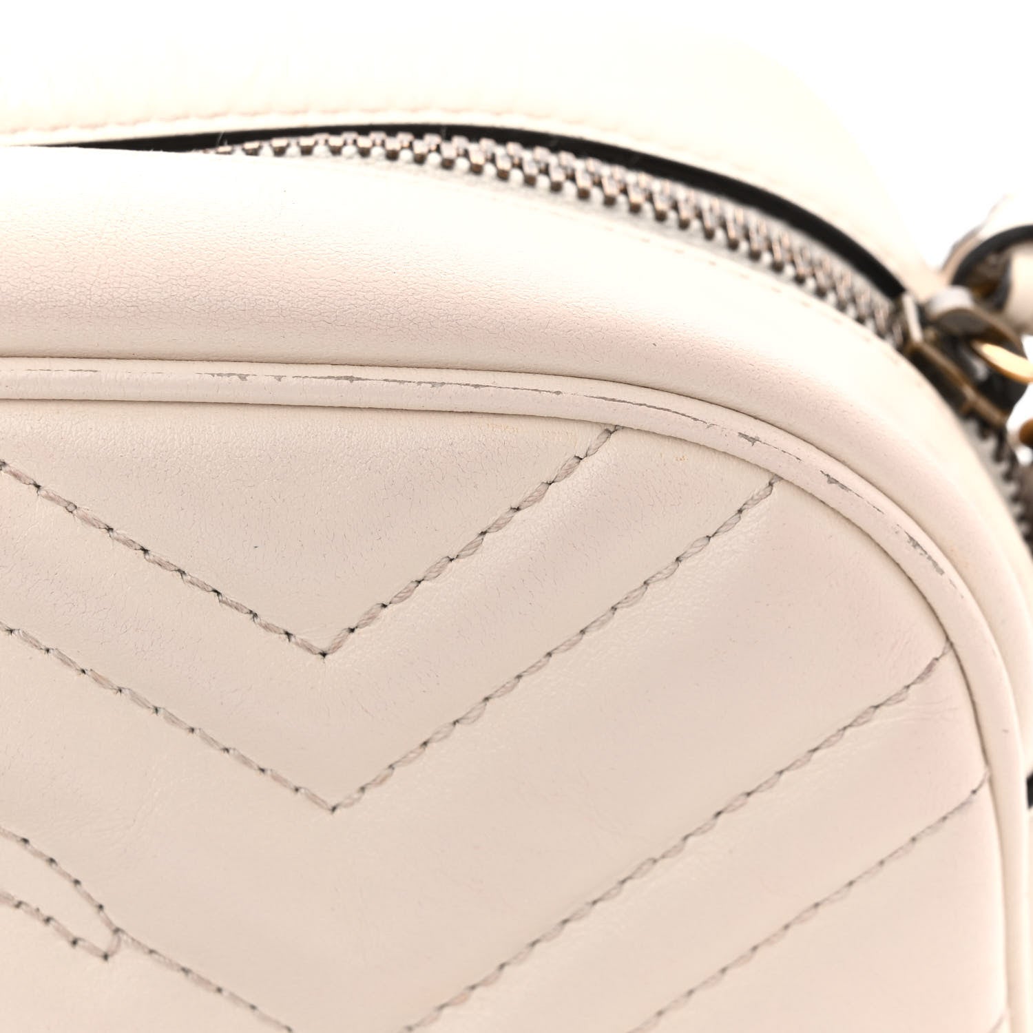 Gucci Calfskin Matelasse Small GG Marmont Chain Shoulder Bag White 15 of 16