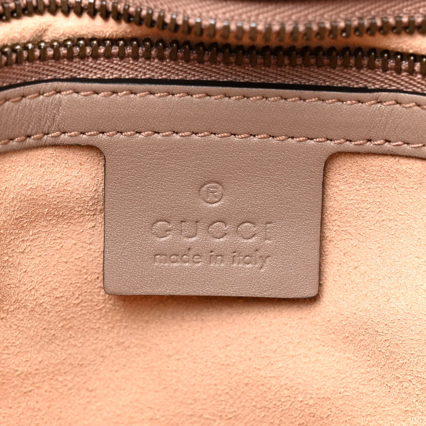 Calfskin Matelasse Medium GG Marmont Shoulder Bag Porcelain Rose