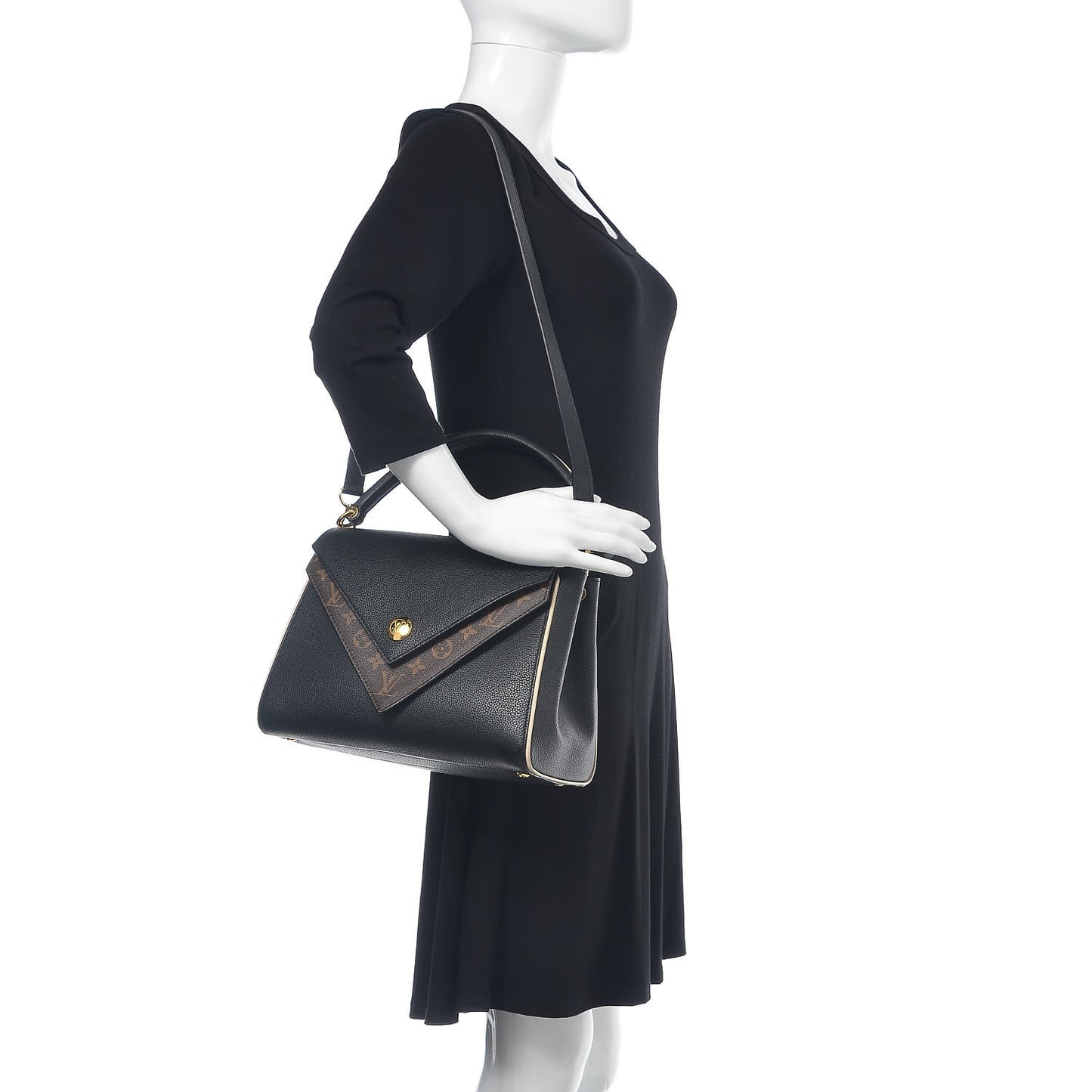 Monogram Double V Black