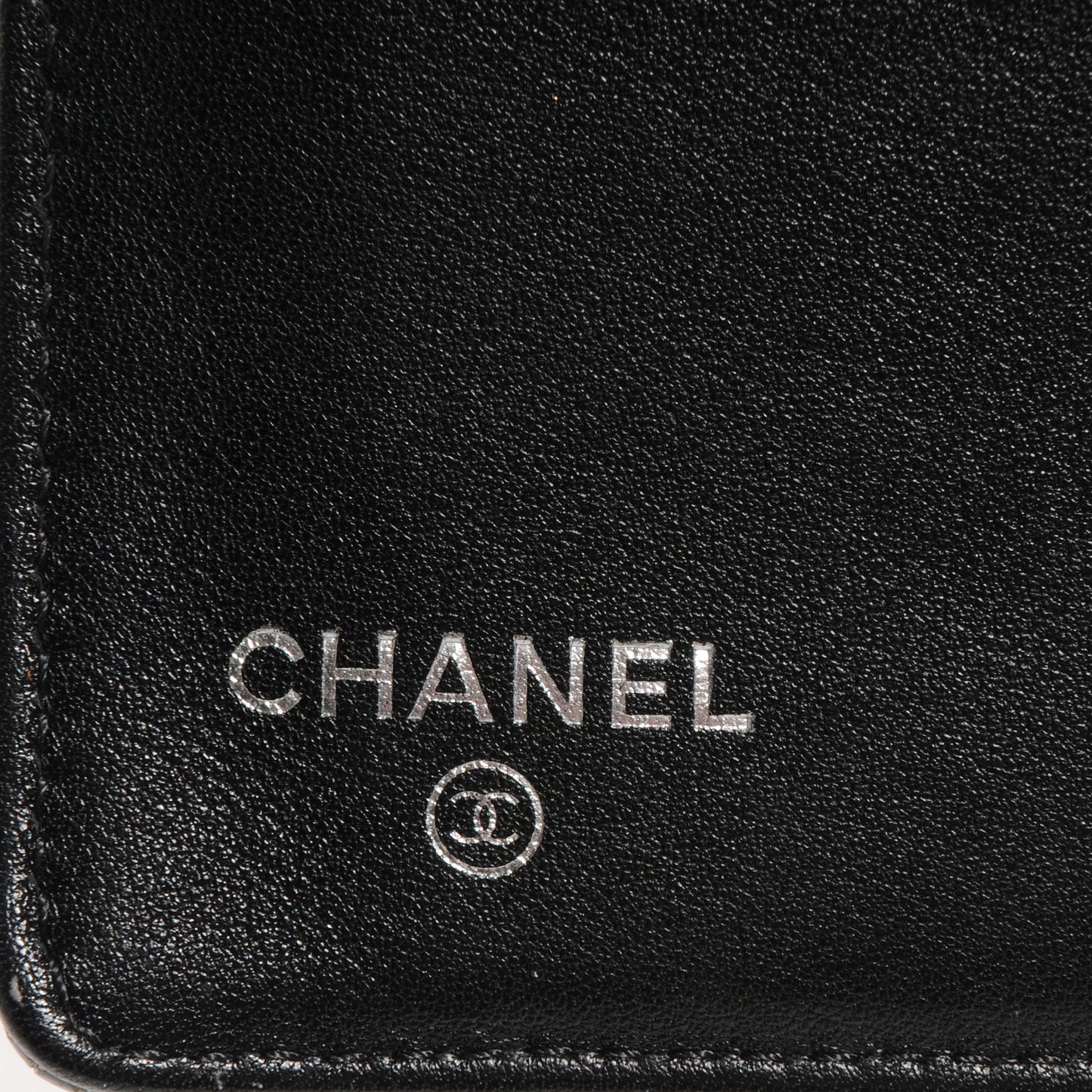 Patent Brilliant Yen Wallet Black