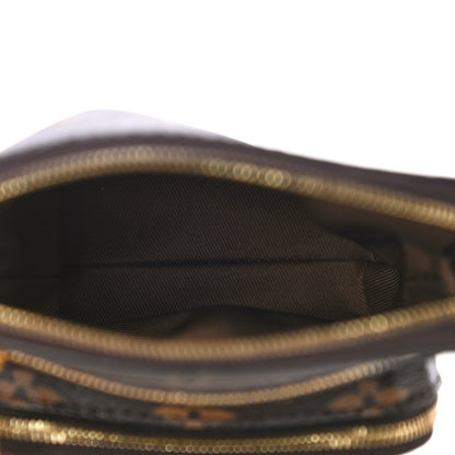 Louis Vuitton Monogram Utility Phone Sleeve 5 of 11