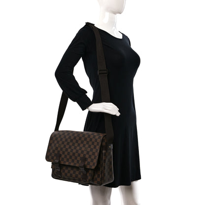 Louis Vuitton Damier Ebene Melville Messenger Bag 3 of 12