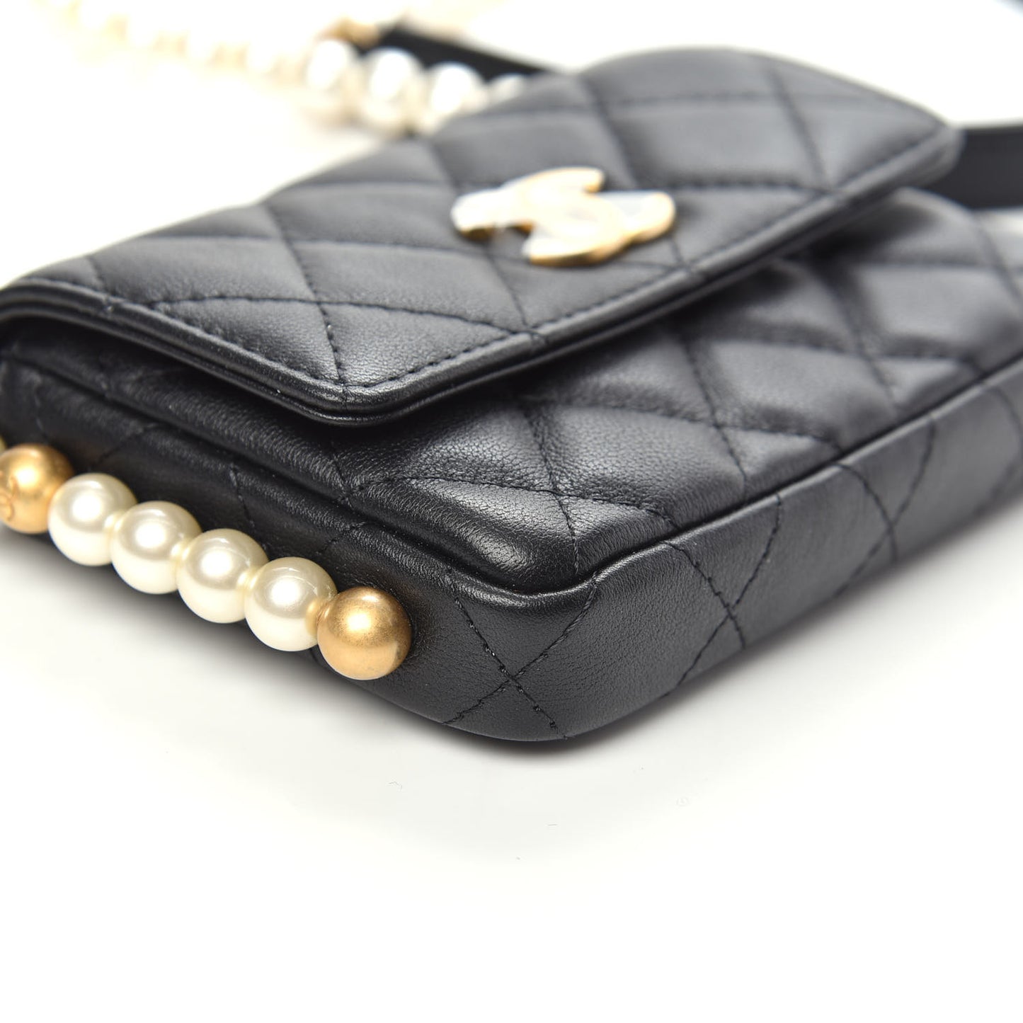 Calfskin Quilted About Pearls Card Holder Flap With Chain Black