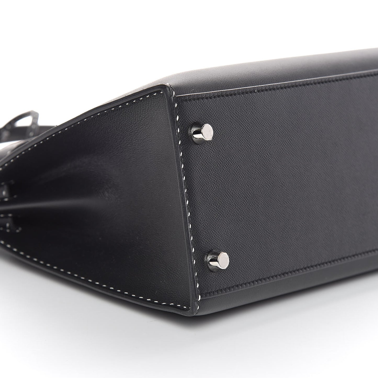 Grained Monsieur Un Point Sur Deux Kelly Sellier 28 Black