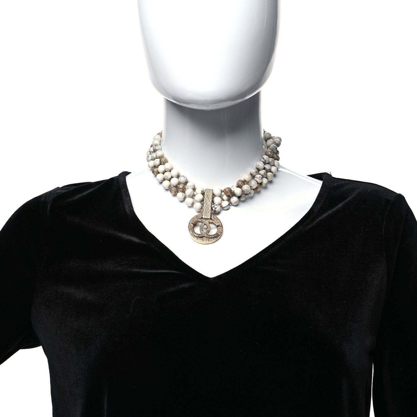Metal Marble CC Pendant Choker Necklace Gold White