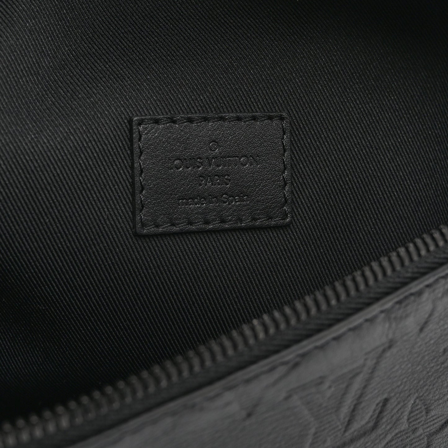 Calfskin Monogram Shadow Discovery Bumbag Black
