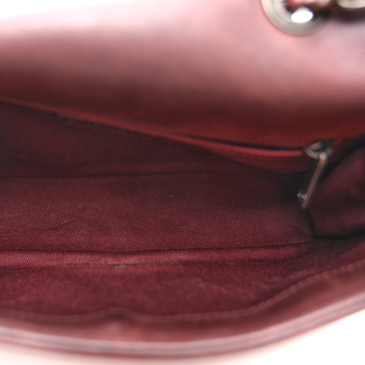 Calfskin Diamond Embossed New Chic Flap Burgundy
