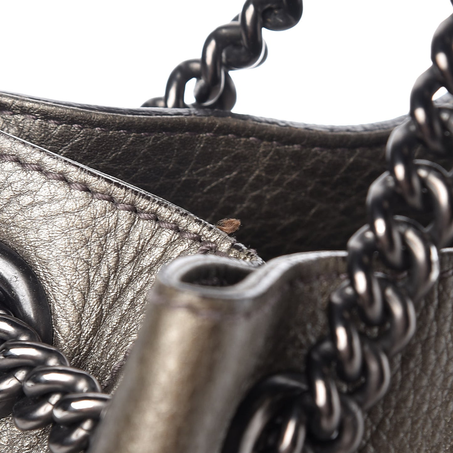 Metallic Pebbled Calfskin Medium Soho Chain Shoulder Bag Sasso
