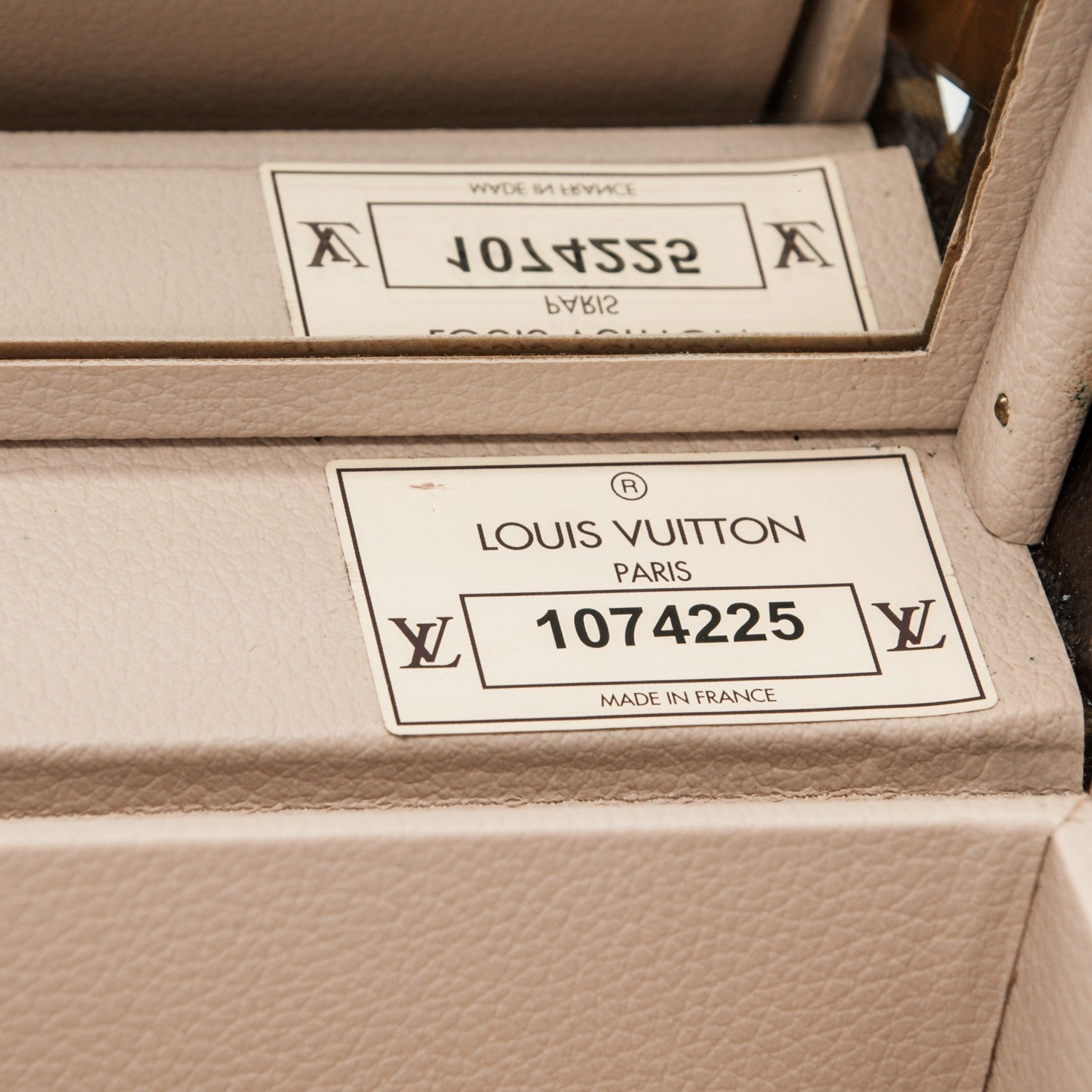 Louis Vuitton Monogram Boite Bouteilles et Glace Beauty Train Case 9 of 11