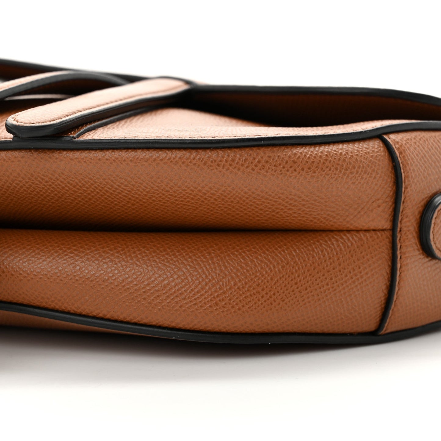 Grained Calfskin Saddle Bag Camello