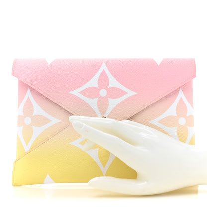 Louis Vuitton Monogram Giant By The Pool Large Kirigami Pochette Pink 2 of 10