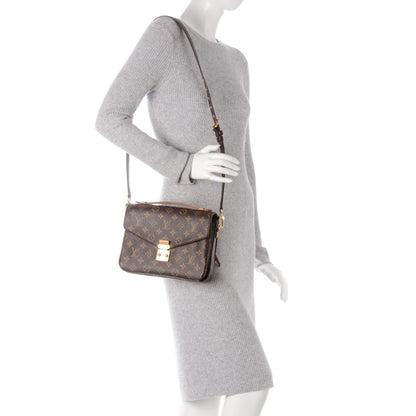 Louis Vuitton Monogram Pochette Metis 2 of 7