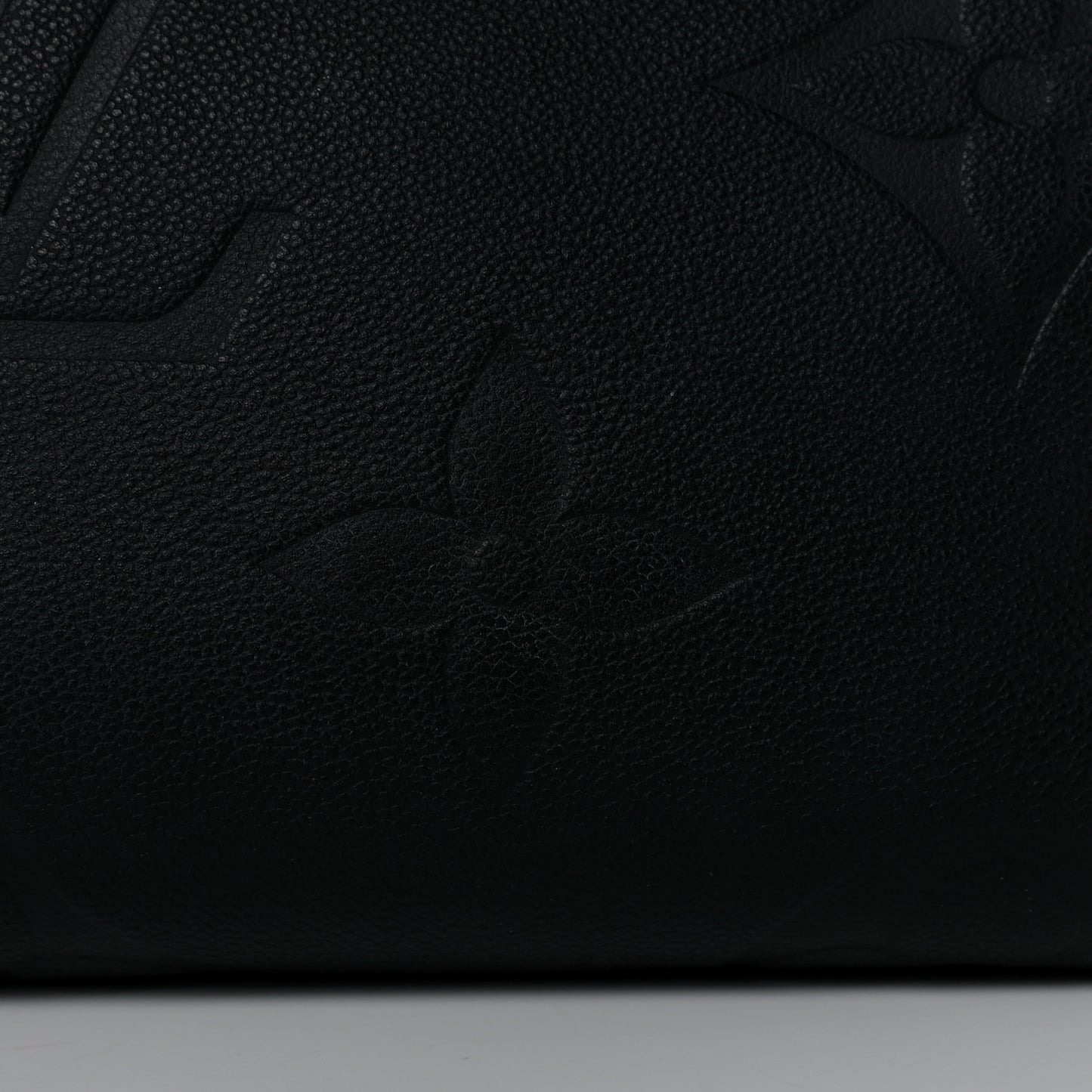 Empreinte Monogram Giant Onthego GM Black